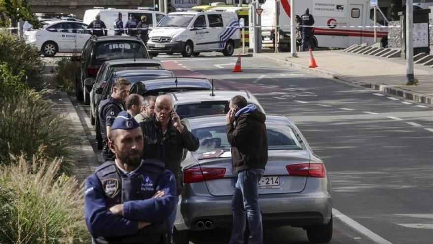 Bélgica vincula la agresión a varios policías con un &quot;posible atentado terrorista&quot;
