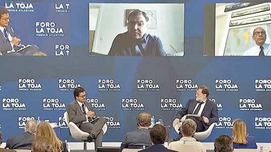 Mesa moderada por Ignacio Torreblanca, con Rajoy y la participación telemática de Ivan Krastev y Enrico Letta.