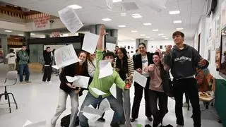 La nueva selectividad supone en Galicia 1,2 puntos menos que la nota del instituto