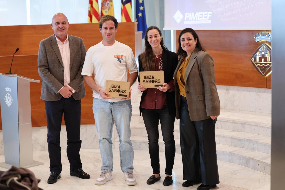 Todas las imagenes del acto de entrega de reconocimientos y distinciones de 'Ibiza Sabors 2026'
