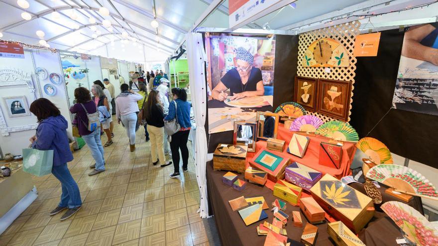 Feria de artesanía de Reyes en el Parque de San Telmo