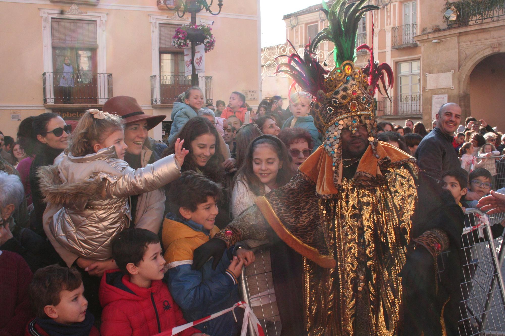 Los Reyes Magos llegan a Lorca en carroza de cuento