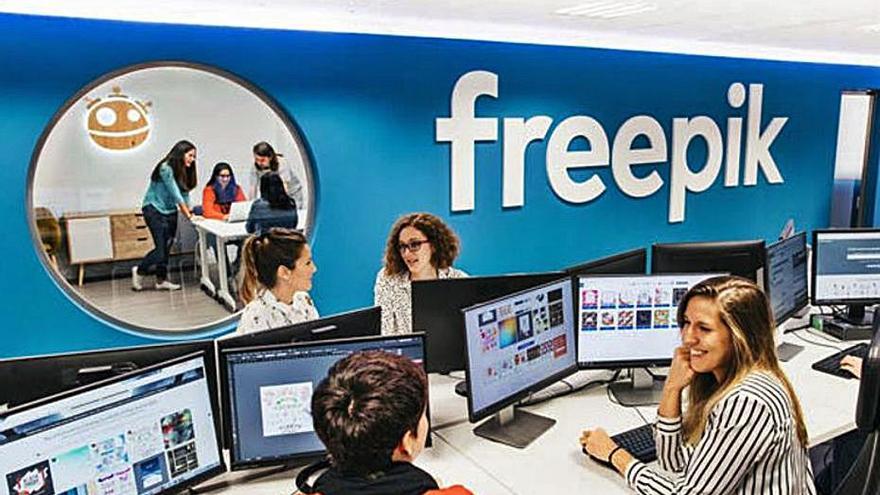 Freepik y Prodiversa reciben los premios Plaza de España