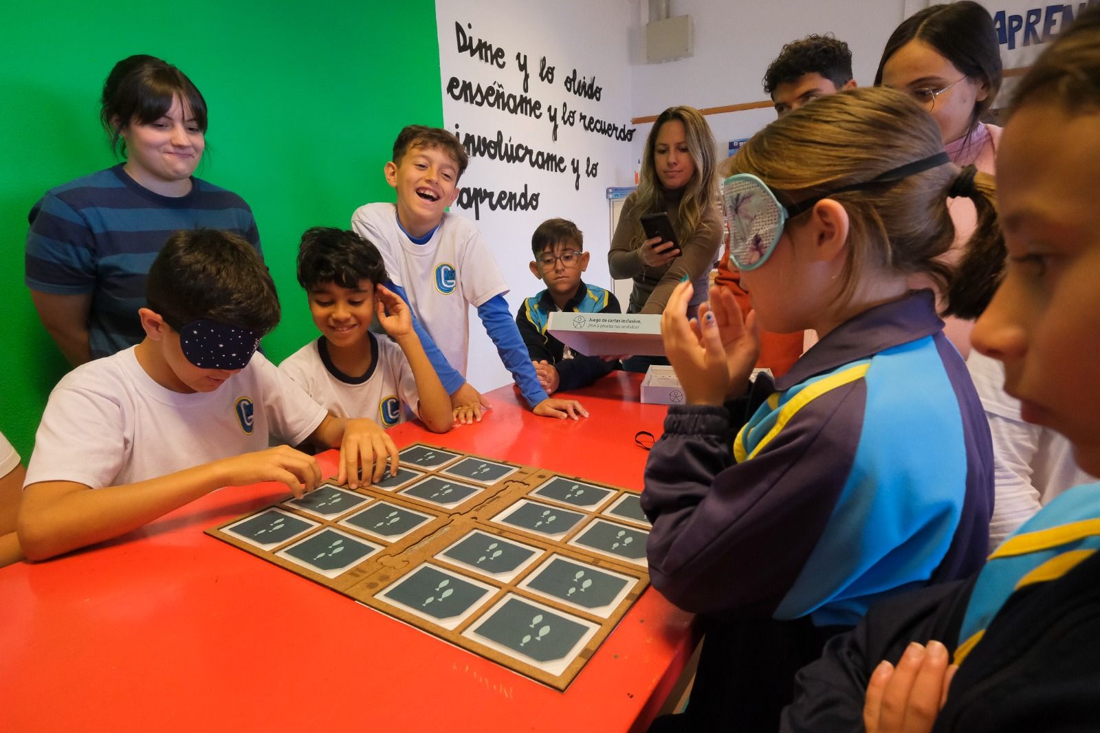 Alumnado del CEIP Los Giles en un taller de gamificación y juegos inclusivos de la ULPGC