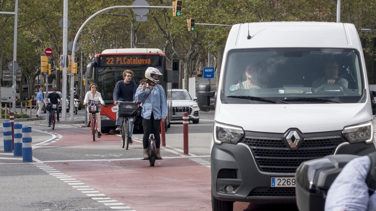 El carril bici de Cinc d'Oros