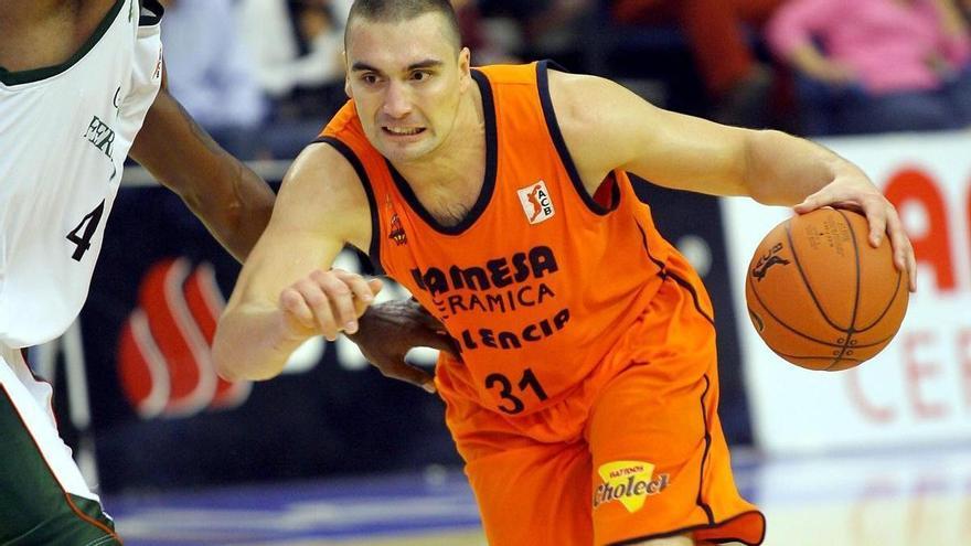 Muere tras un infarto Dejan Milojevic, ex jugador del Valencia Basket