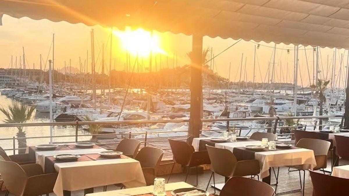 Puesta de sol desde el restaurante.