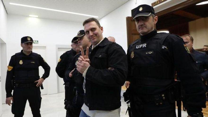 Trasladan a Ígor el Ruso a la cárcel de Palencia, el cuarto cambio desde su detención