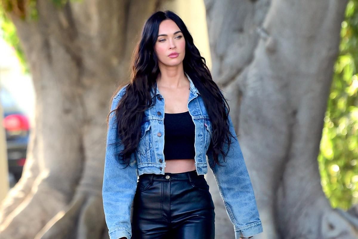Megan Fox con look vaquero