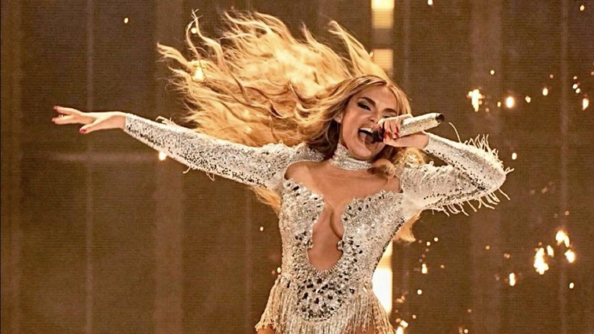 Melody, durante su actuación en el Festival de Eurovisión.