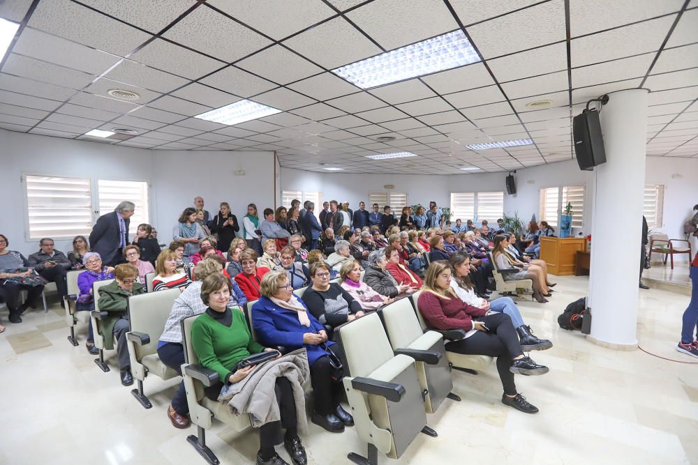 Torrevieja celebra el Día de la Constitución