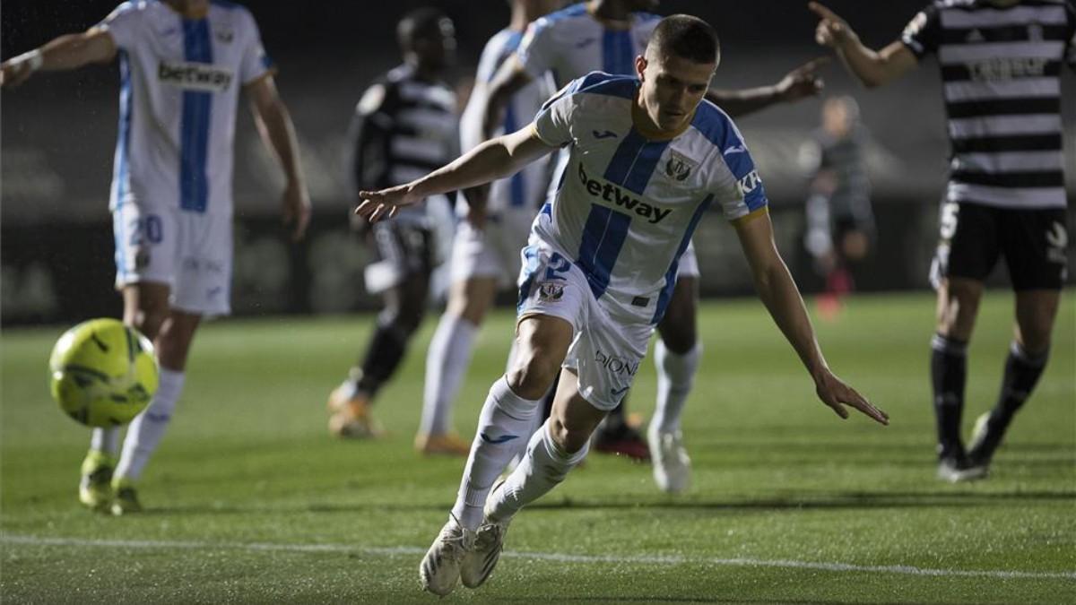 Sergi Palencia, celebrando un gol con el Leganés.