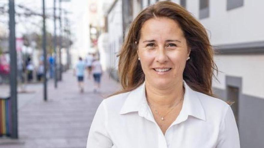 Lola García (CC) vuelve a ganar en el Cabildo de Fuerteventura