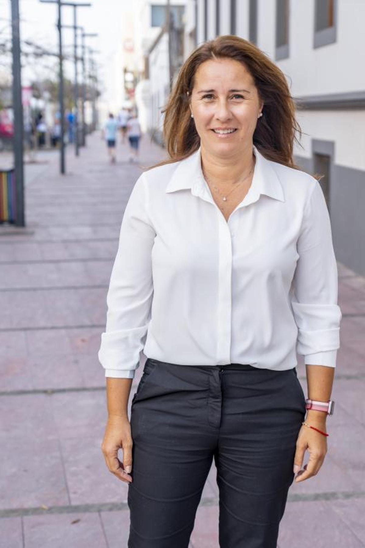 Lola García.