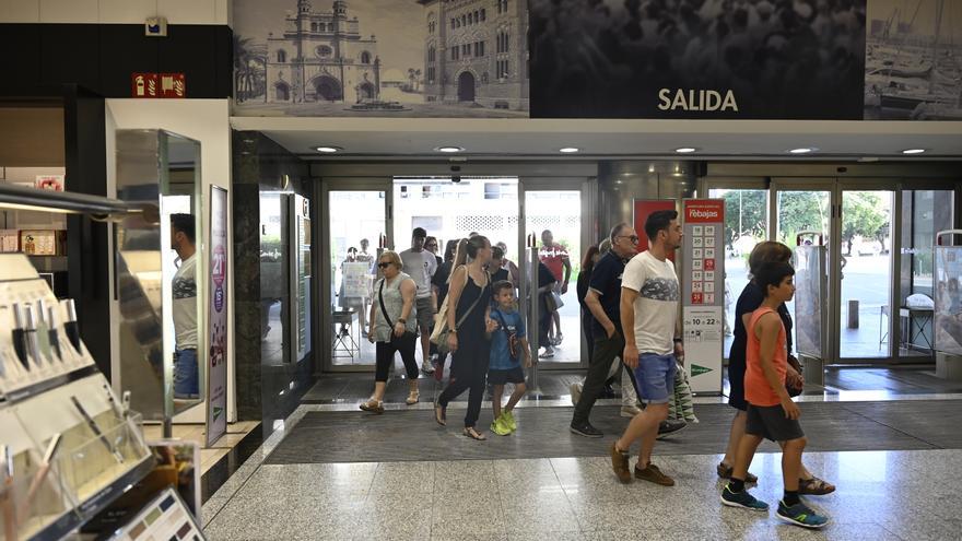 Imágenes: Arrancan las rebajas en Castellón