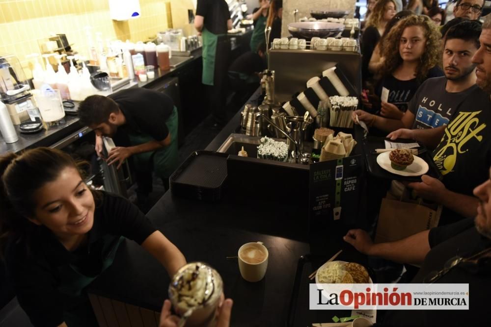 Starbucks abre sus puertas en la Gran Vía de Murci