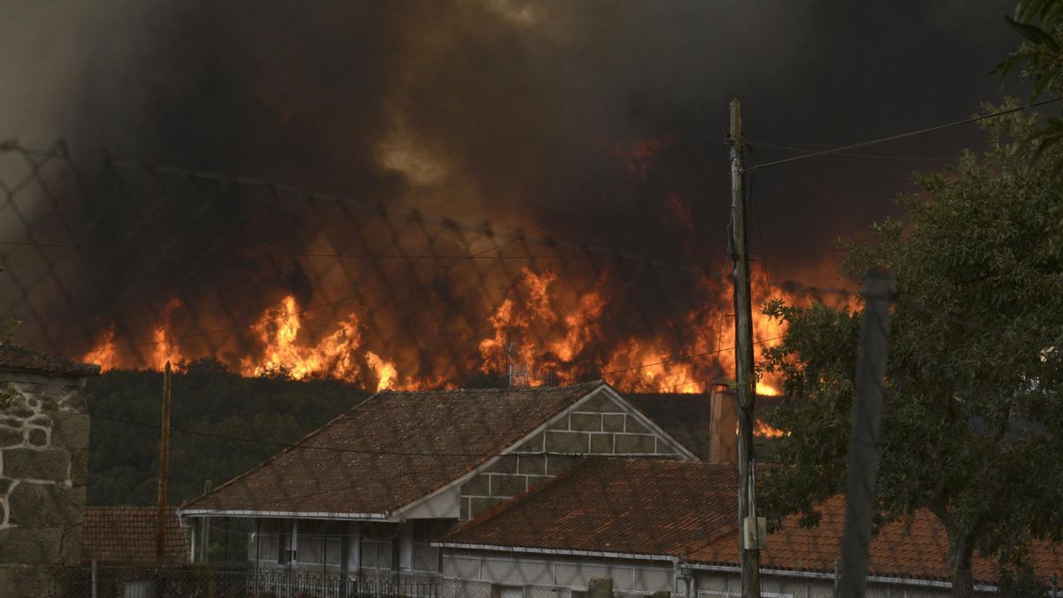 Los incendios de Galicia avanzan sin control