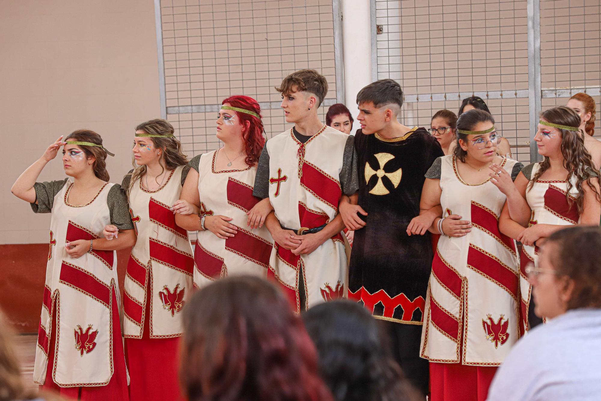 Moros y Cristianos en el Colegio San José Obrero de Orihuela