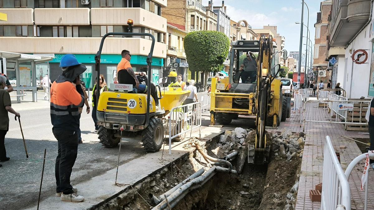 Las obras en el Camí Nou de Benetússer.