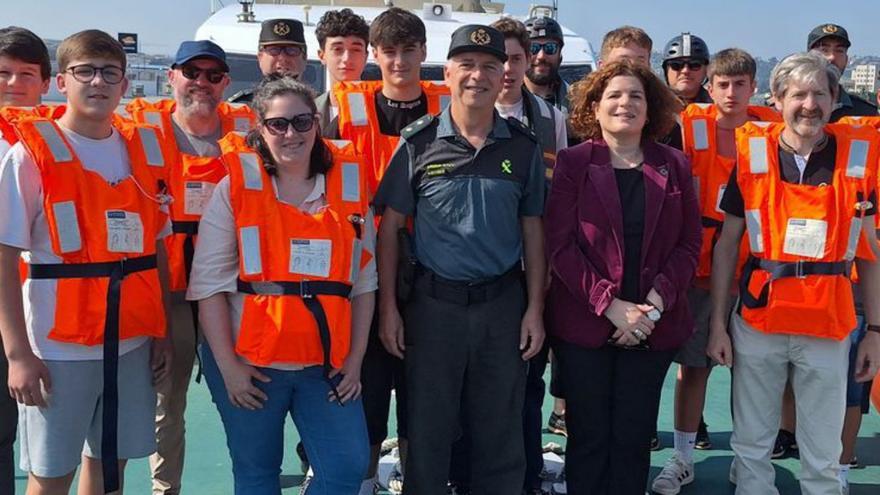 Bautismo de mar en A Coruña para los premiados en ciberseguridad