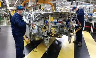 Alimentación, energía y motor elevan su peso en la industria gallega, con el 60% del negocio
