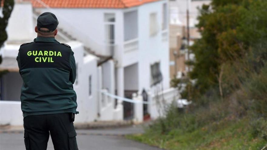 La Guardia Civil detiene en Navarra por adoctrinamiento a un &quot;solitario&quot; preparado para pasar a la acción