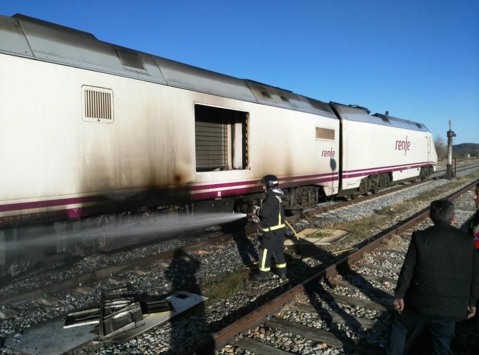 Incendio en un Alvia en Puebla de Sanabria