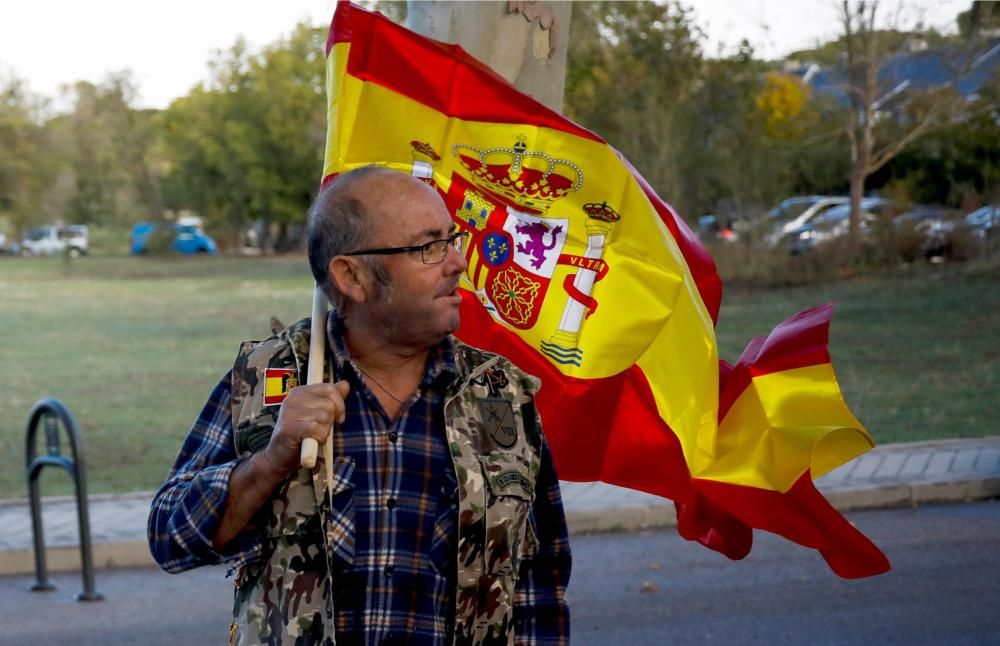 Protestas contra la exhumación de Franco