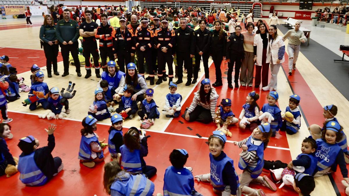 VÍDEO: Las escuelas infantiles de Gijón culminan su proyecto de seguridad en el Palacio de los Deportes