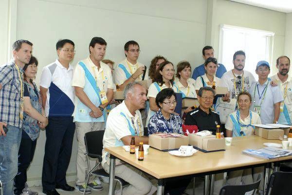 Fotogalería de los voluntarios de Expo Yeosu 2012