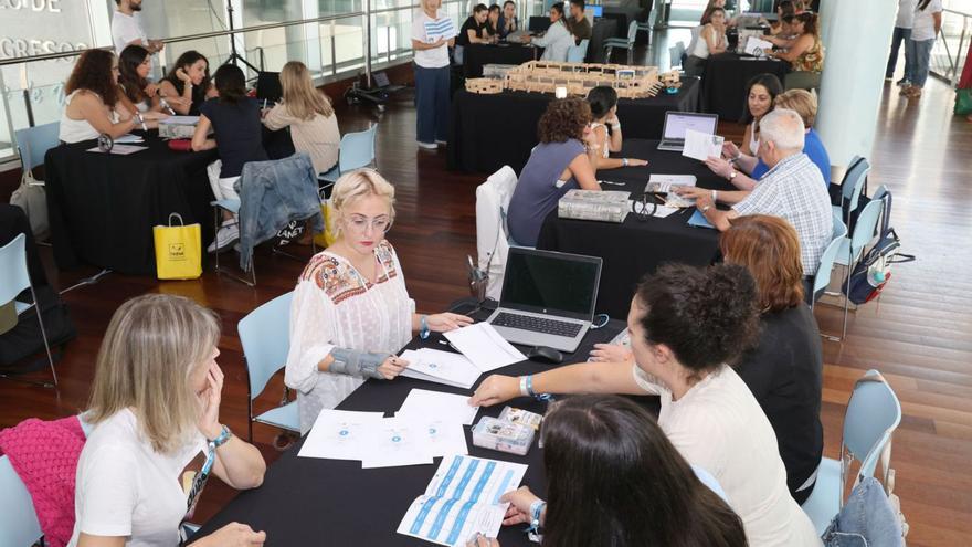 Uno de los talleres
para profesores en el
el foro de educación
Faro Educa.
| |