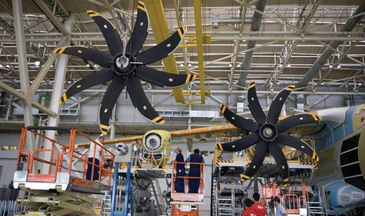 Planta de ensamblaje del avión A400M en Sevilla.