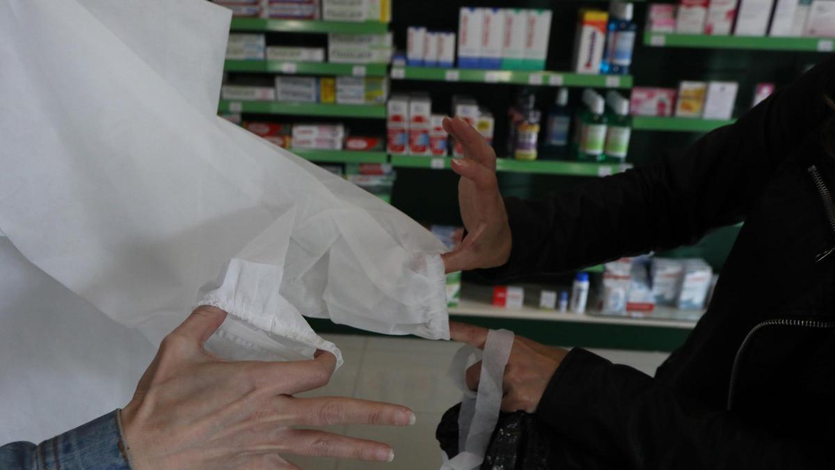 Archivo - Imagen de recurso sobre la recogida de material sanitario para su envío a zonas afectadas por catástrofes