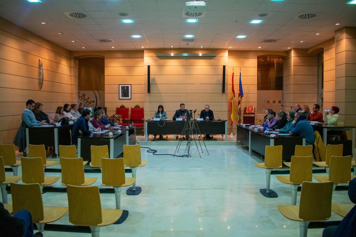 El pleno de Alfafar condena la desigualdad en el deporte.