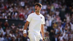Alcaraz arriba al límit per esquivar la trampa d’un immens Fognini