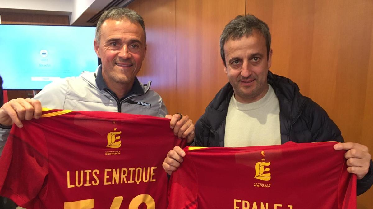 Fran, junto a Luis Enrique en La Coruña