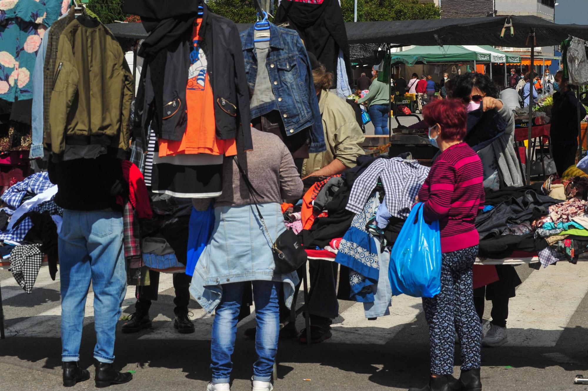 O Grove recupera el pulso y la alegría