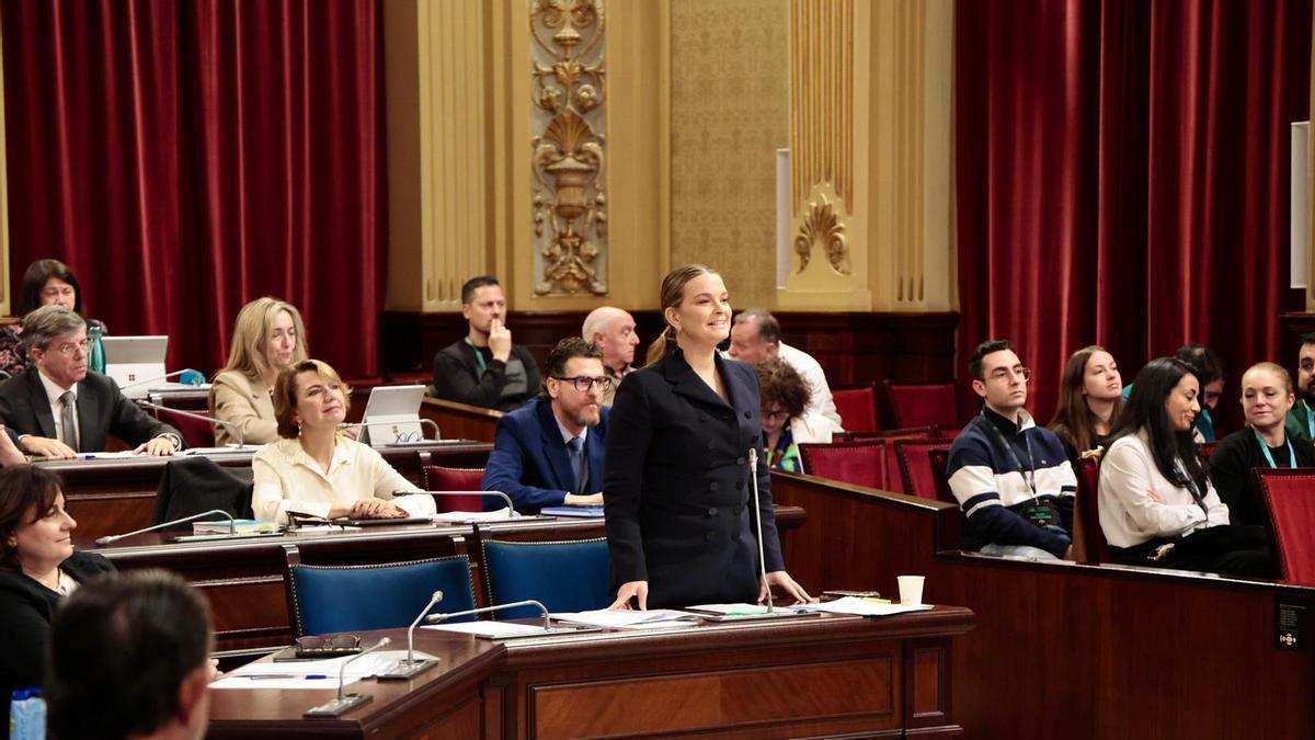 Marga Prohens, en el Parlament en una fotografía de archivo.