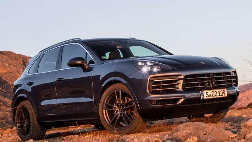 Porsche Cayenne.