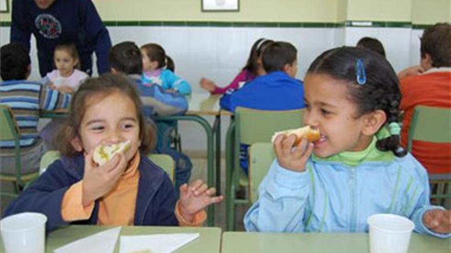 El centro escolar Cervantes ultima su 25 aniversario