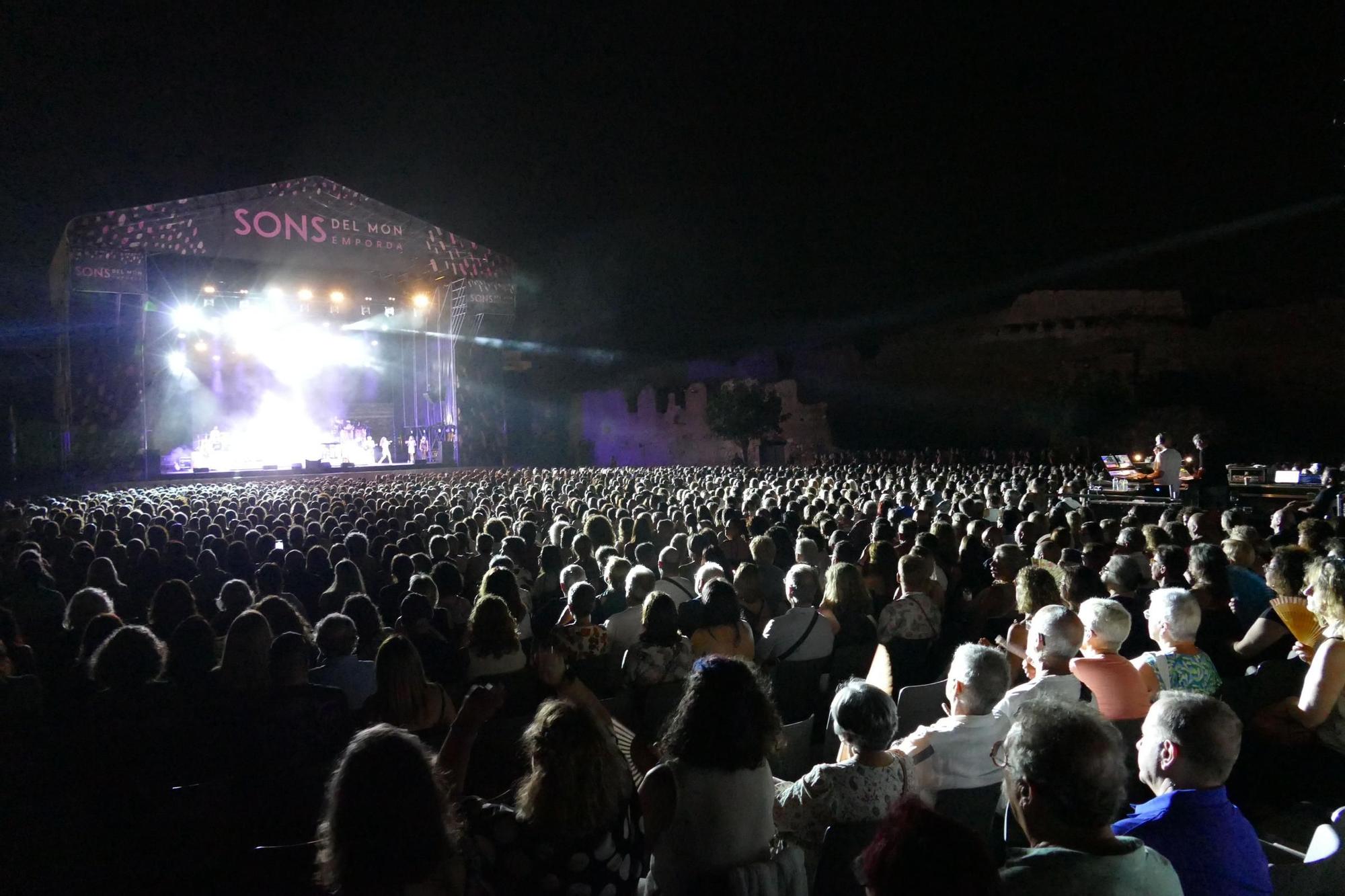 Roses es rendeix davant Rosario Flores a Sons del Món