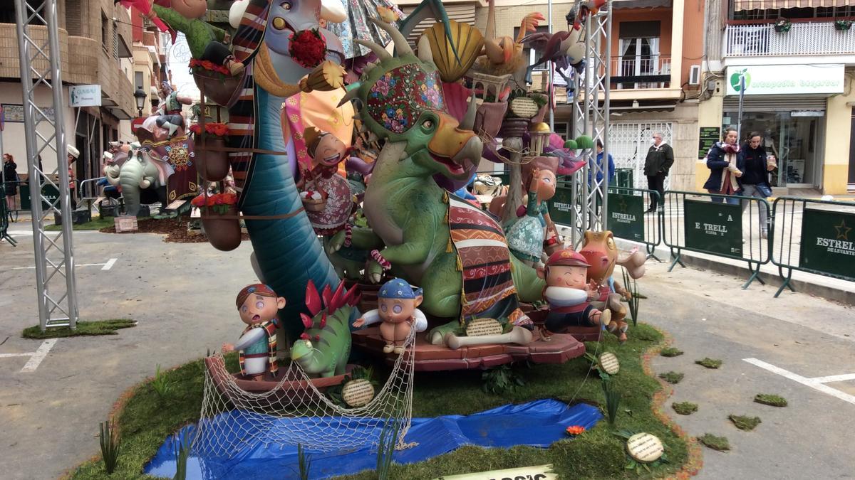 Monumento infantil de Dos de Maig, ganador del primer premio de la sección especial