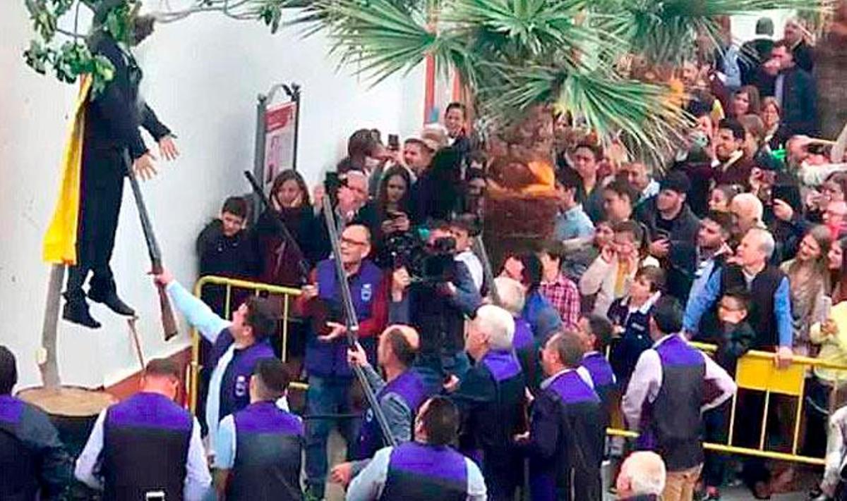 Coripe controlará a los escopeteros del Judas mediante un censo