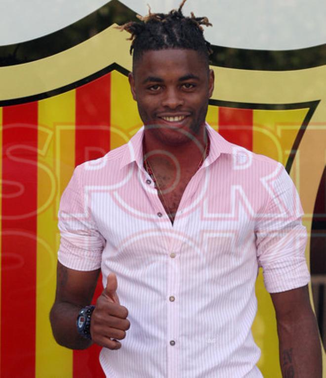 Ficha Alex Song