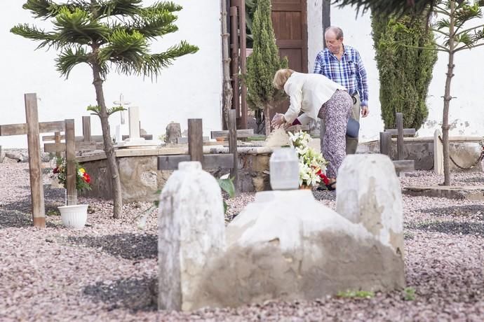 FUERTEVENTURA - Día de Todos los Santos - CEMENTERIO VIEJO DE PUERTO DEL ROSARIO - 01-10-18