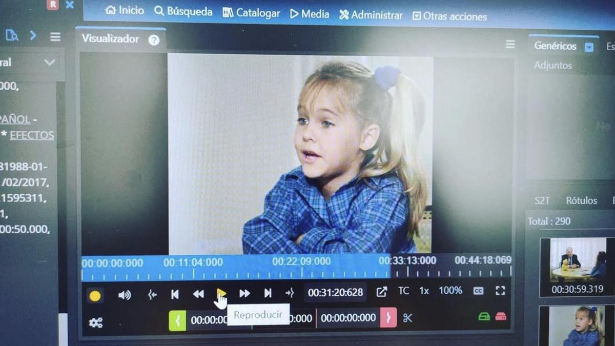 Lara de Miguel, de niña, en un mediometraje dirigido por Garci