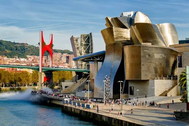 Bilbao, vanguardia a pie de calle