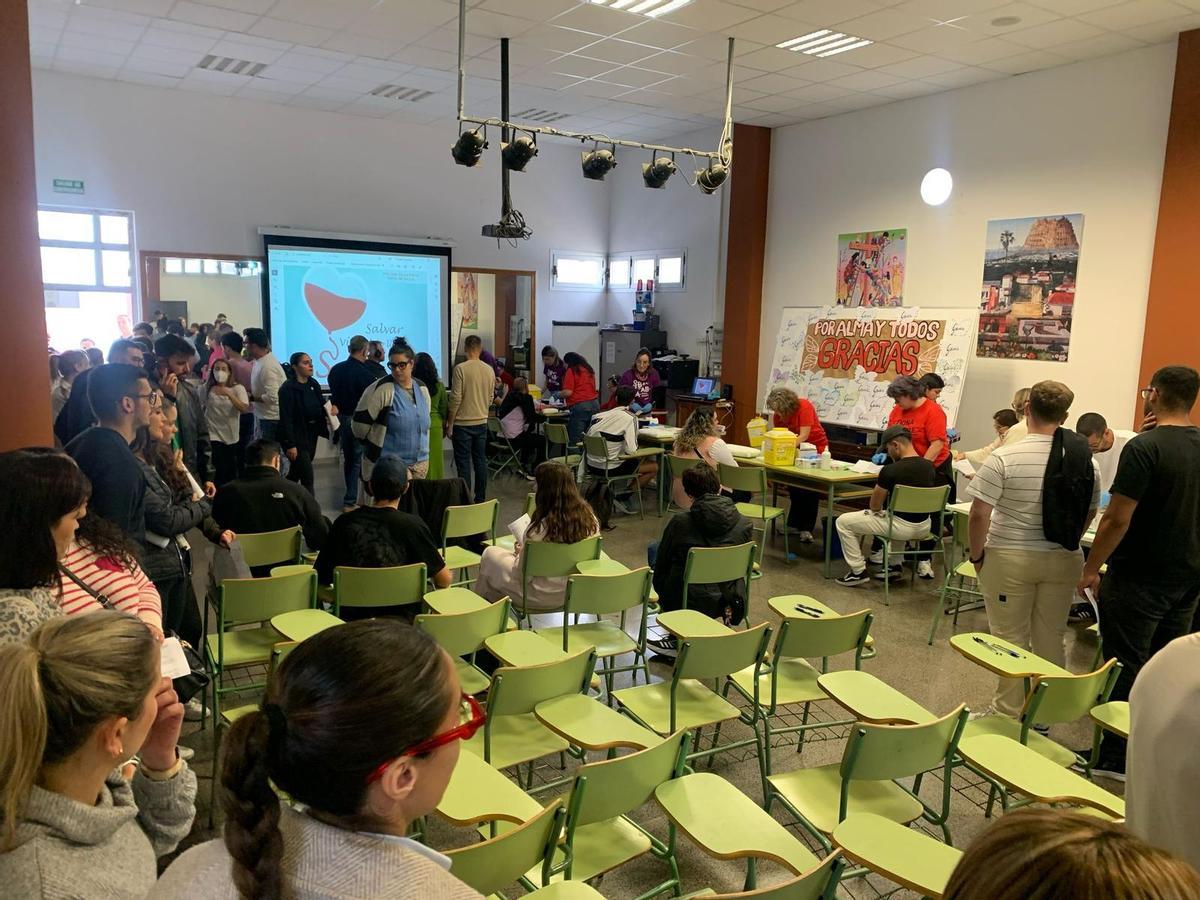 Miles de personas se vuelcan para ayudar a Alma