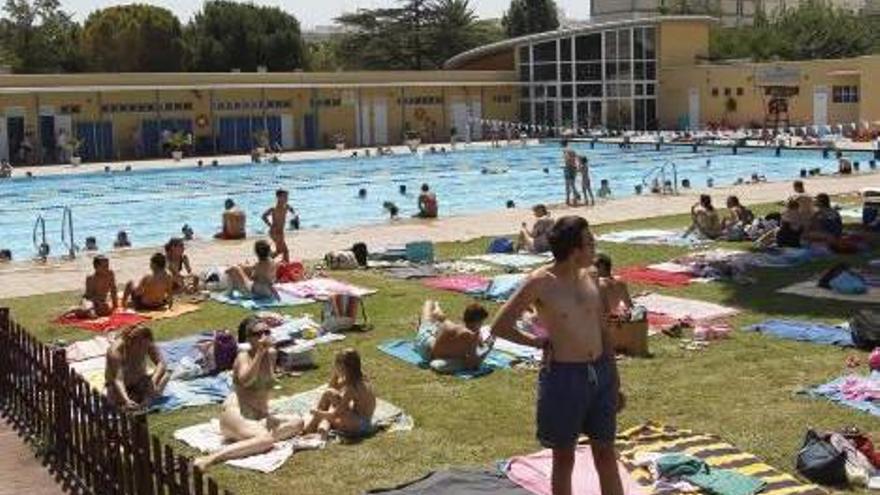 Piscina del Parque del Oeste.