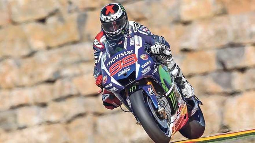 Jorge Lorenzo, durante la sesión de clasificación en el circuito de Motorland Aragón.